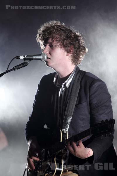 THE KOOKS - 2011-06-07 - PARIS - La Cigale - 